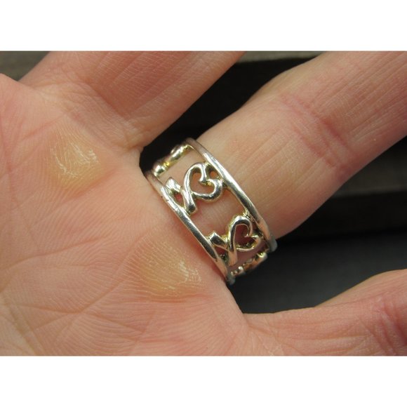 Size 6.5 Sterling Silver Rustic Unique Hearts Band Ring Vintage Statement - Picture 3 of 7